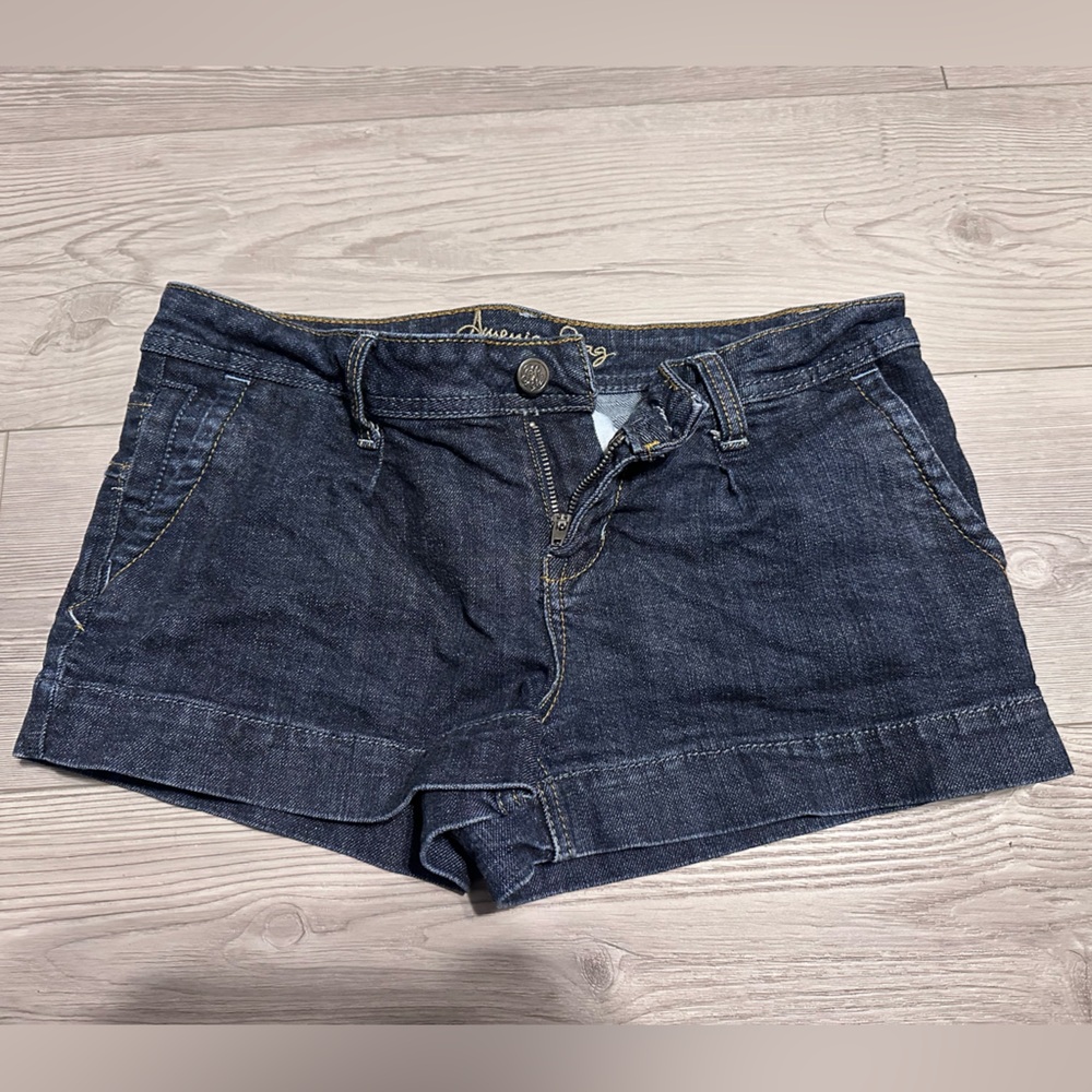 Vintage Y2K American Rag Dark Blue Denim Jean Shorts with Pockets, Size 5